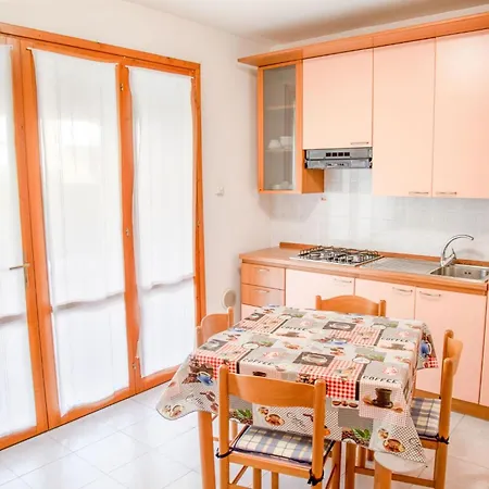 アパート Family Flat With Two Private Courtyards
