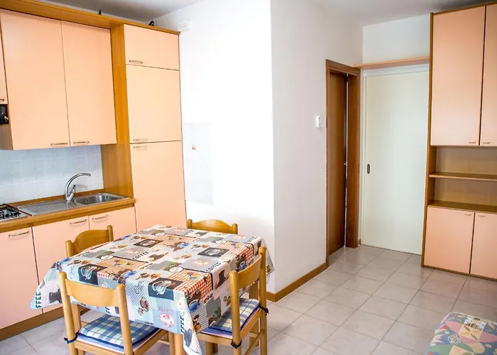 Family Flat With Two Private Courtyards * Eraclea Mare